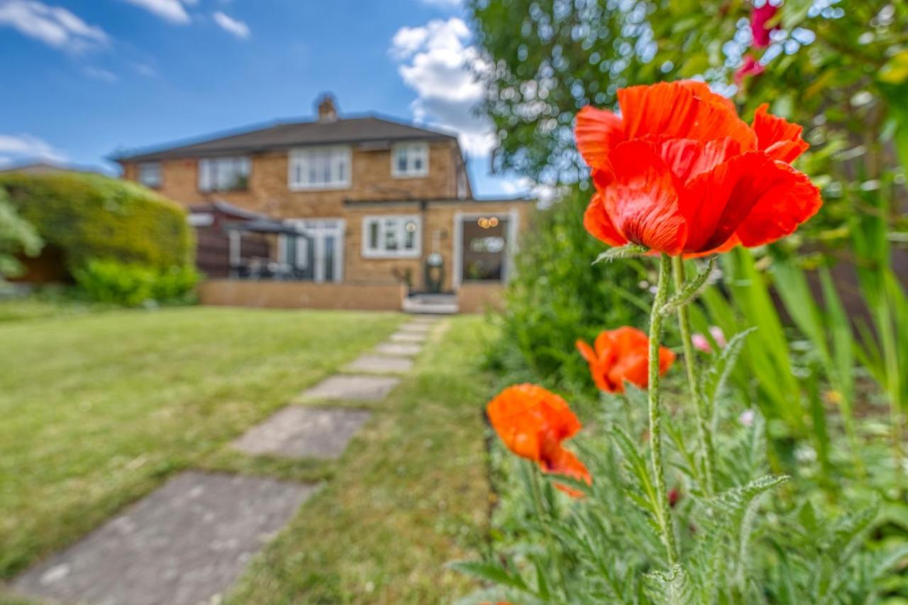 Elegant 5 Bed House - Sleeps 9, Central Solihull, Nec, Jlr, Hs2, Resorts World, Airport Business And Leisure Stays, ภายนอก รูปภาพ